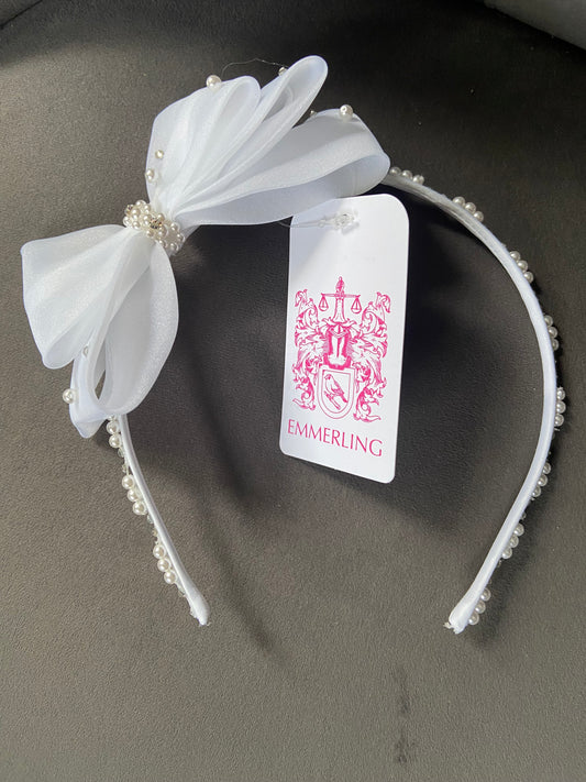 Emmerling White Communion Headpiece with side bow