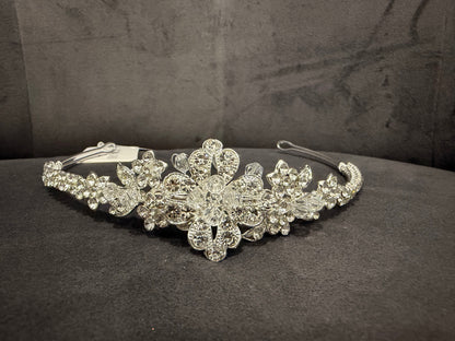 LM170 Tiara