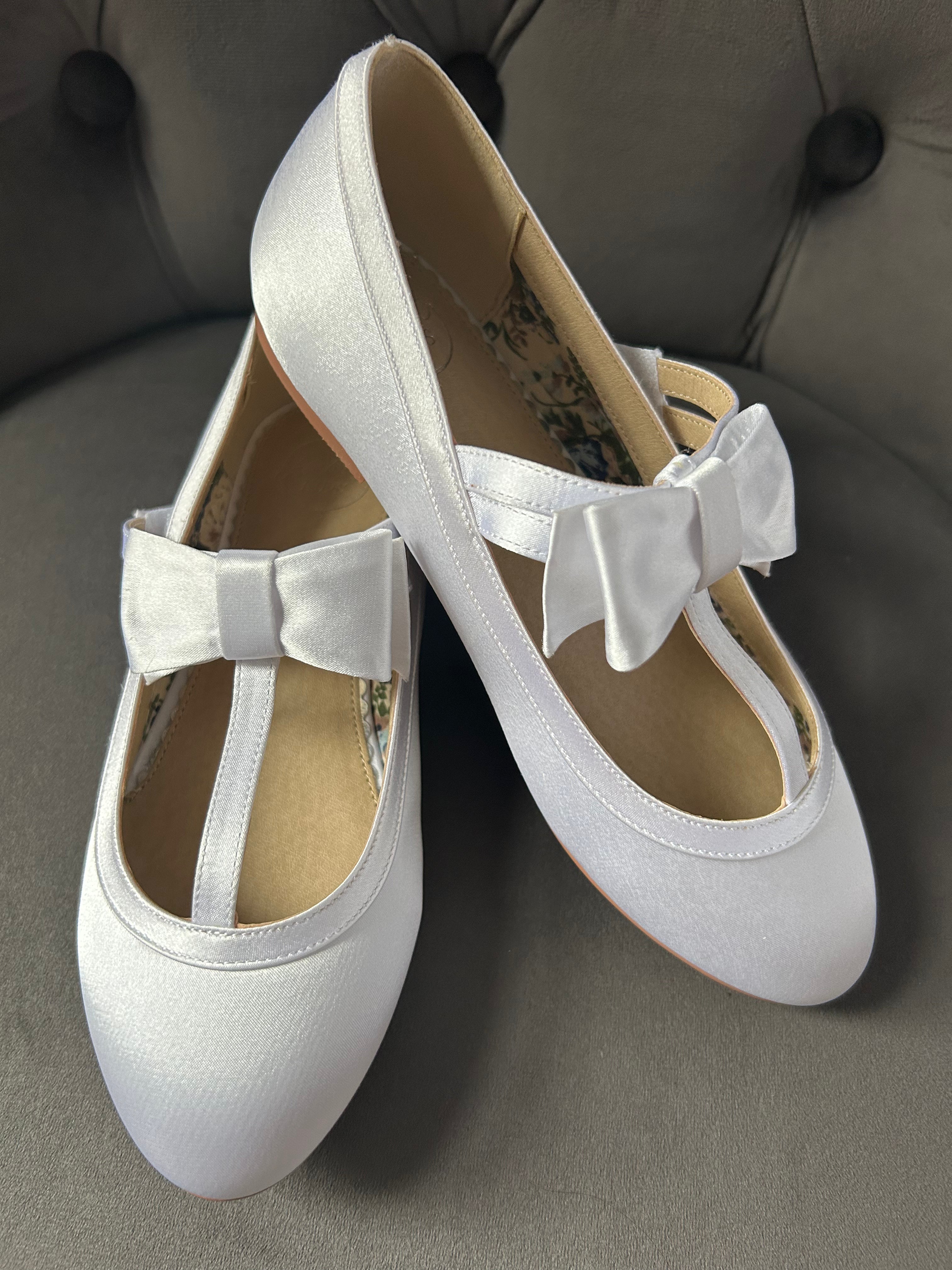 Flat communion best sale shoes