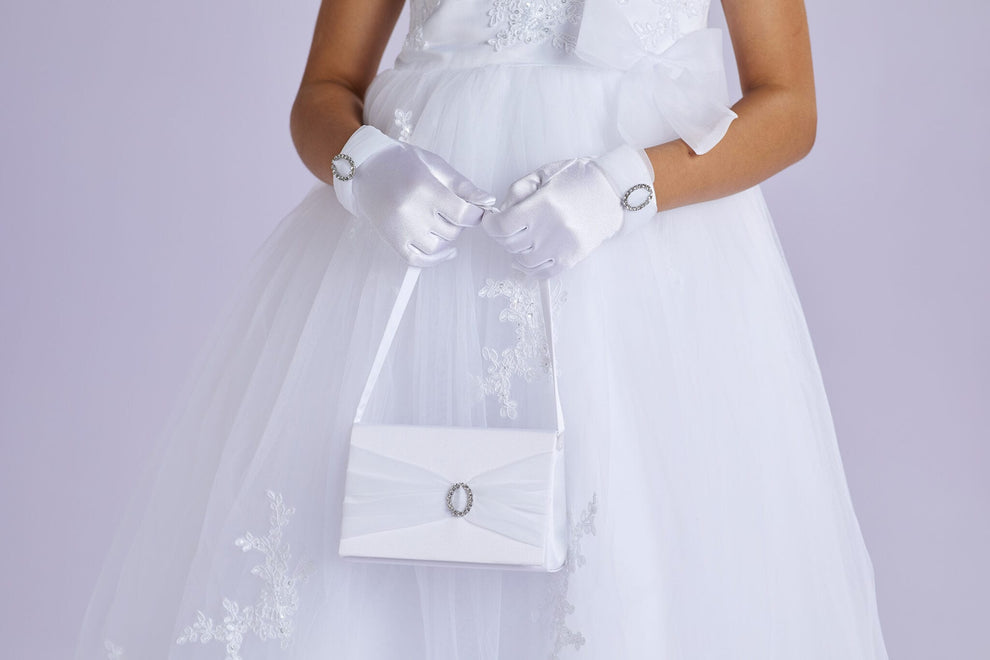 P115 Communion Gloves Abigail