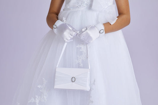 P115 Communion Gloves Abigail