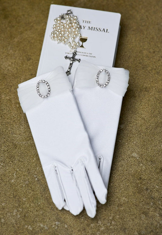 P115 Communion Gloves Abigail